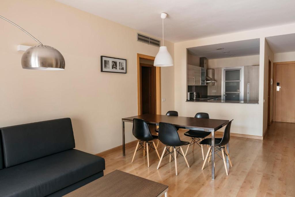 Villarroel Apartments31.jpg