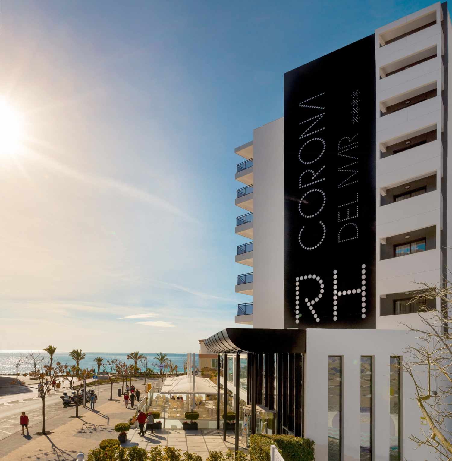 RH Corona del Mar Beach Hotel