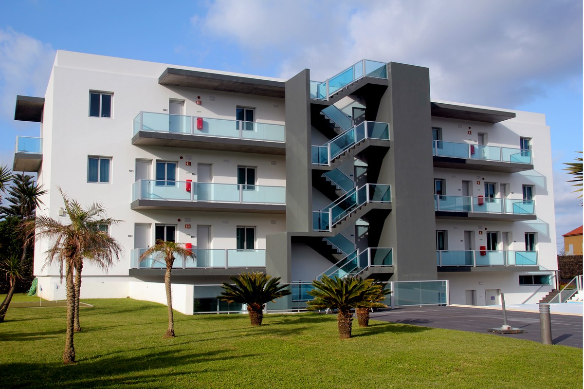 Whales Bay Hotel Apartments