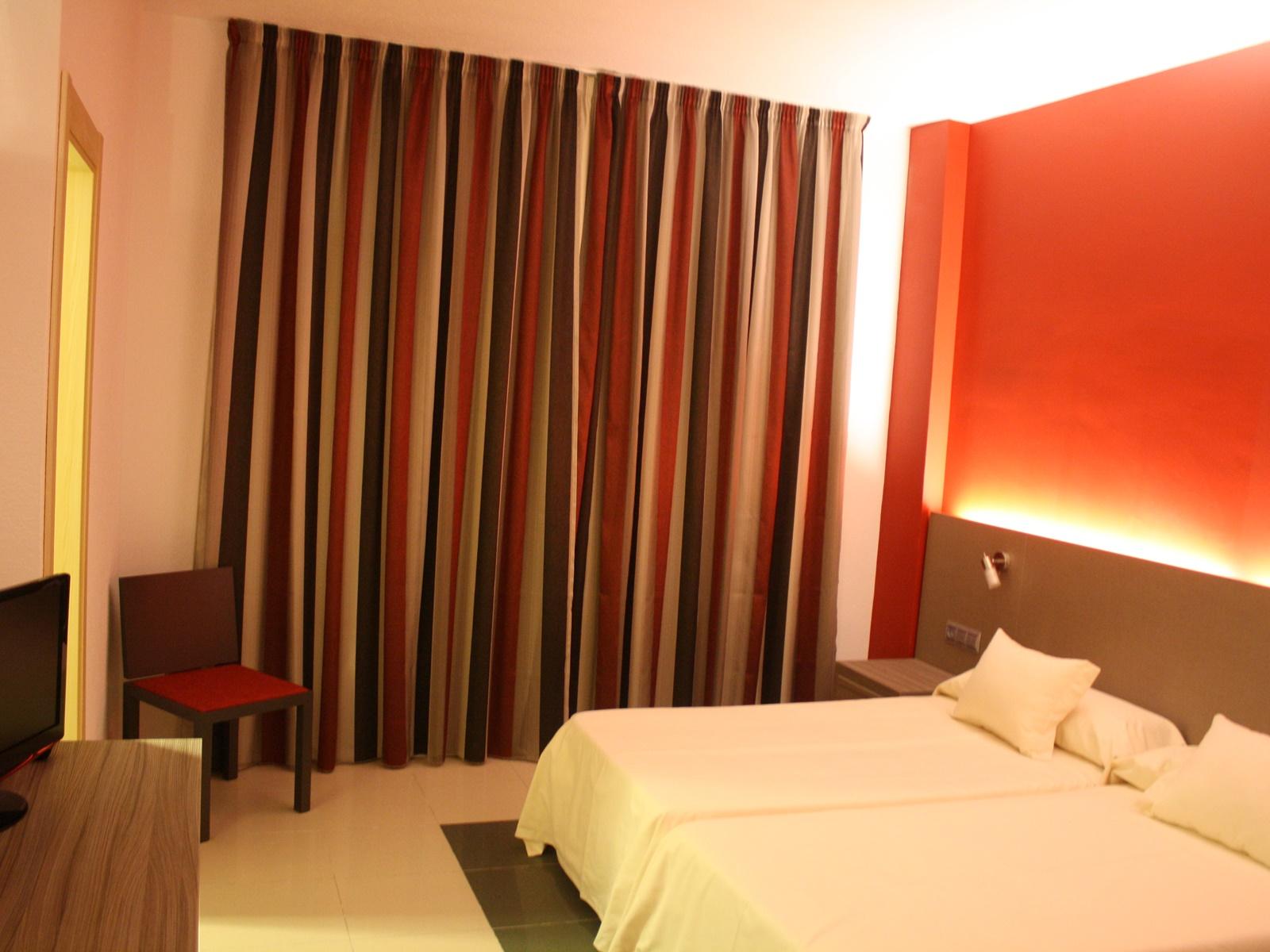 Hotel Nerja Club by Dorobe Hotels